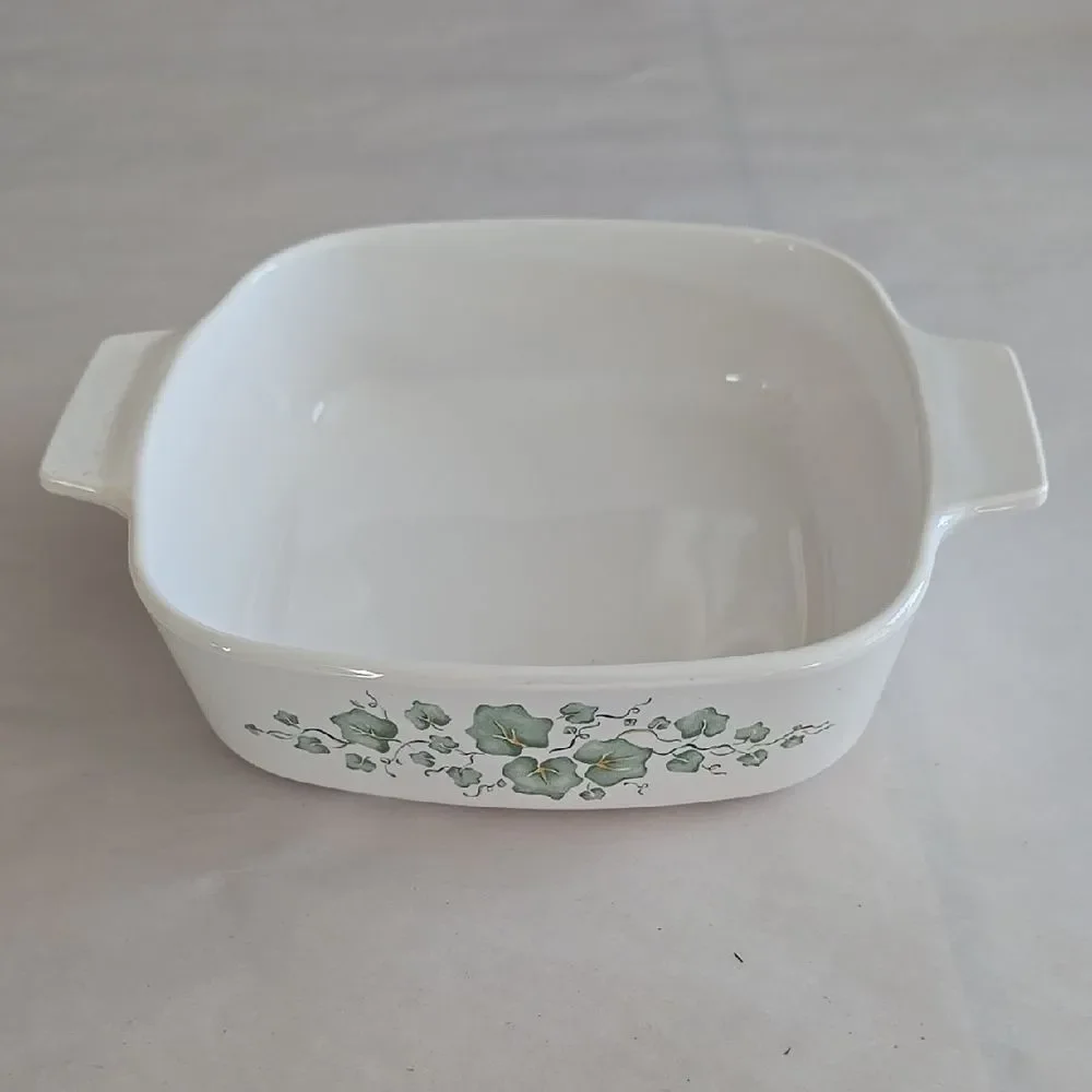 Rare Vintage Corningware Callaway Green Ivy 1 Liter Square Casserole Dish no lid